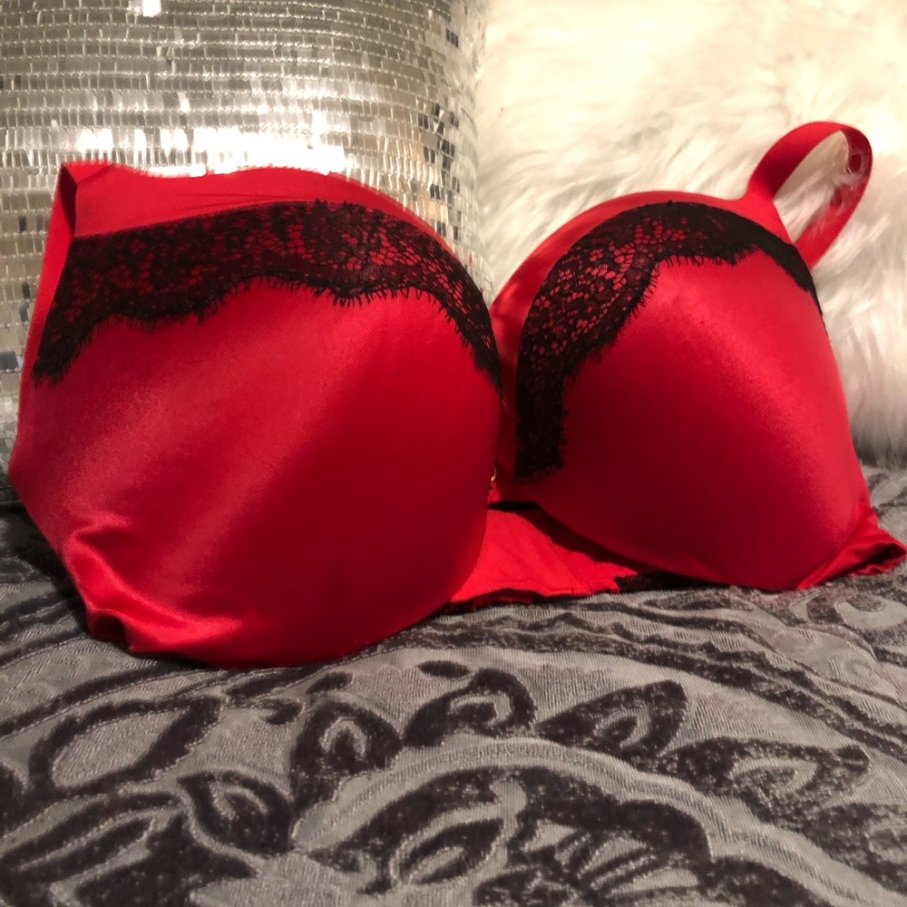 Victoria’s Secret Push-Up Bra